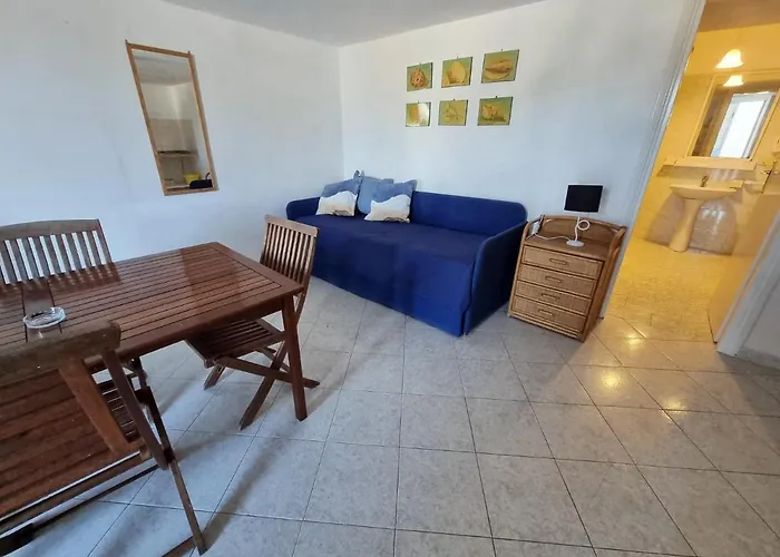 Maridea - Il Borgo * Ponza